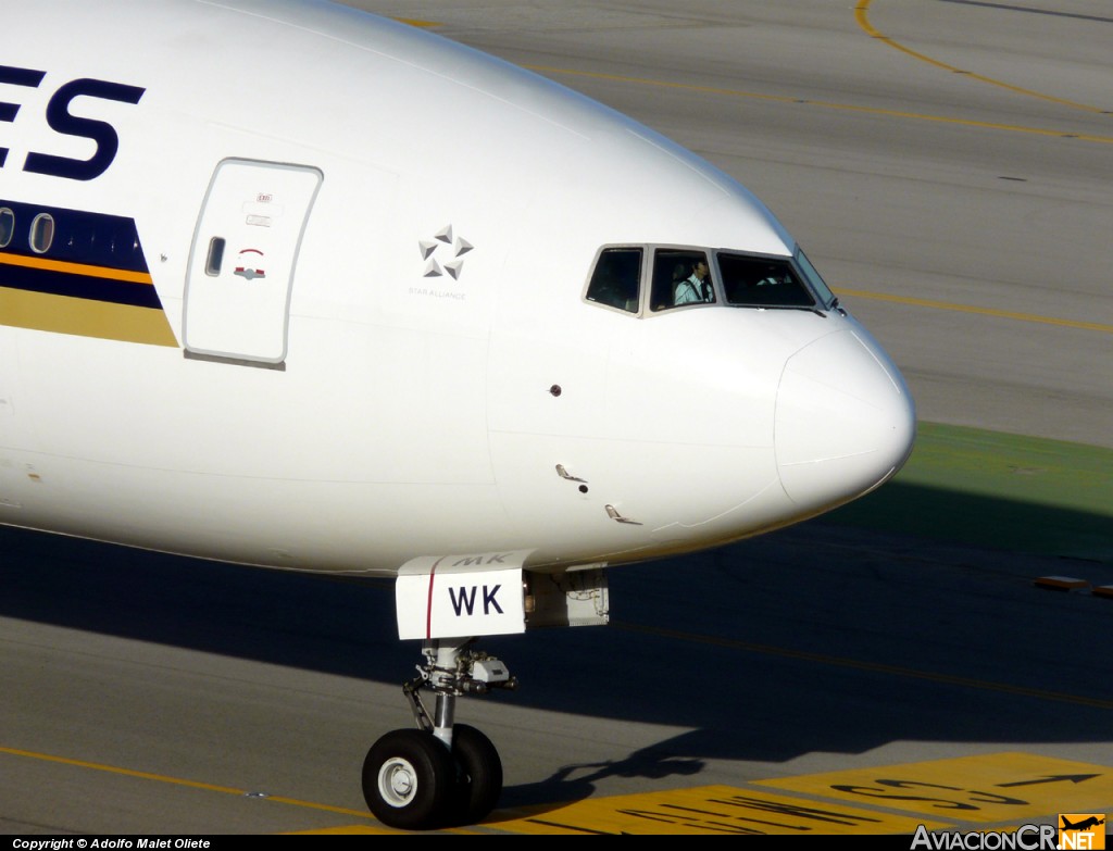 9V-SWK - Boeing 777-312ER - Singapore Airlines
