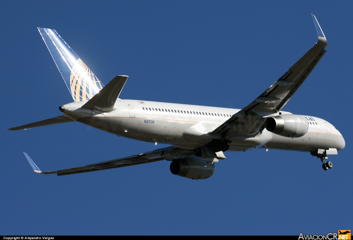 N29124 - Boeing 757-224 - Continental Airlines
