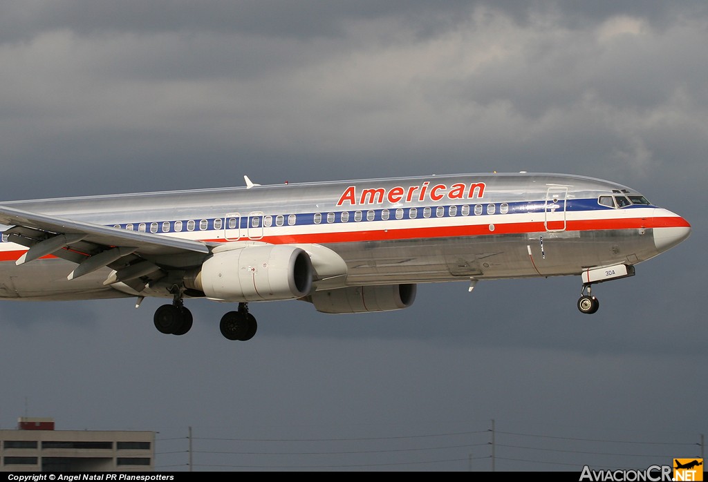 N968AN - Boeing 737-823 - American Airlines