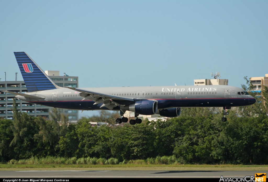 N585UA - Boeing 757-222 - United Airlines