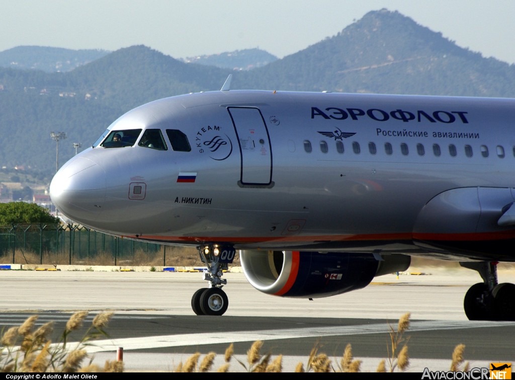 VP-BQU - Airbus A320-214 - Aeroflot