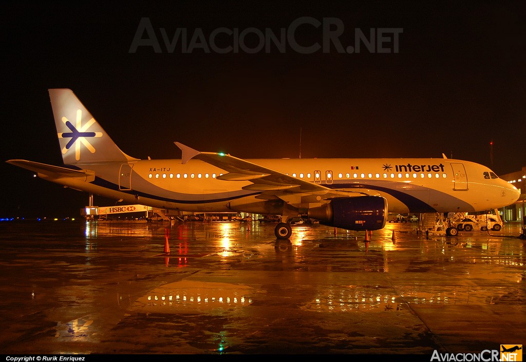 XA-ITJ - Airbus A320-214 - Interjet