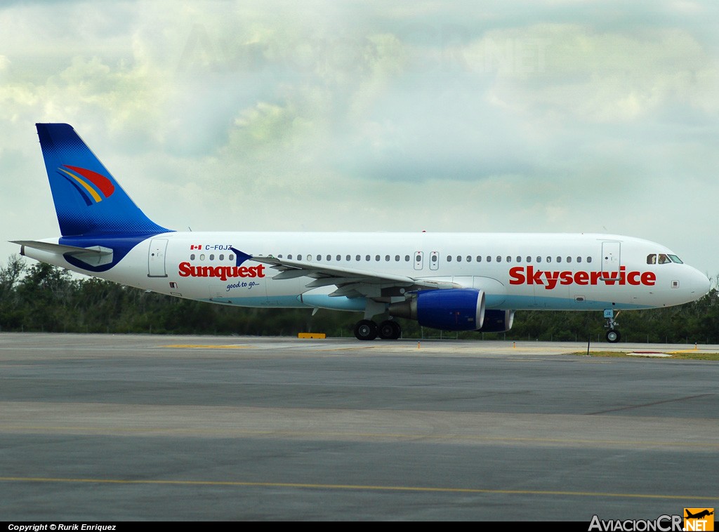 C-FOJZ - Airbus A320-214 - Skyservice Airlines