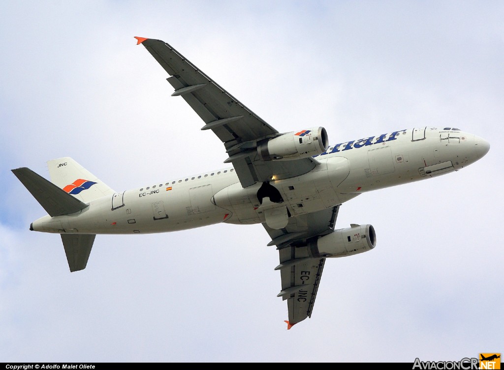 EC-JNC - Airbus A320-232 - Spanair