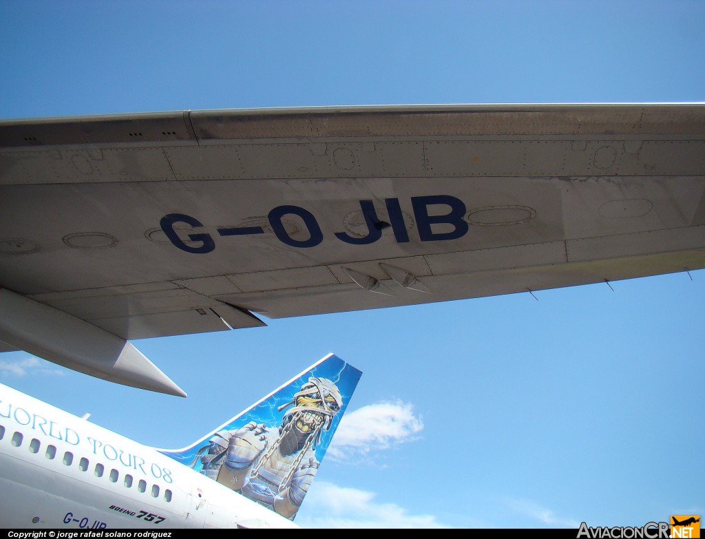 G-OJIB - Boeing 757-23A - Astraeus