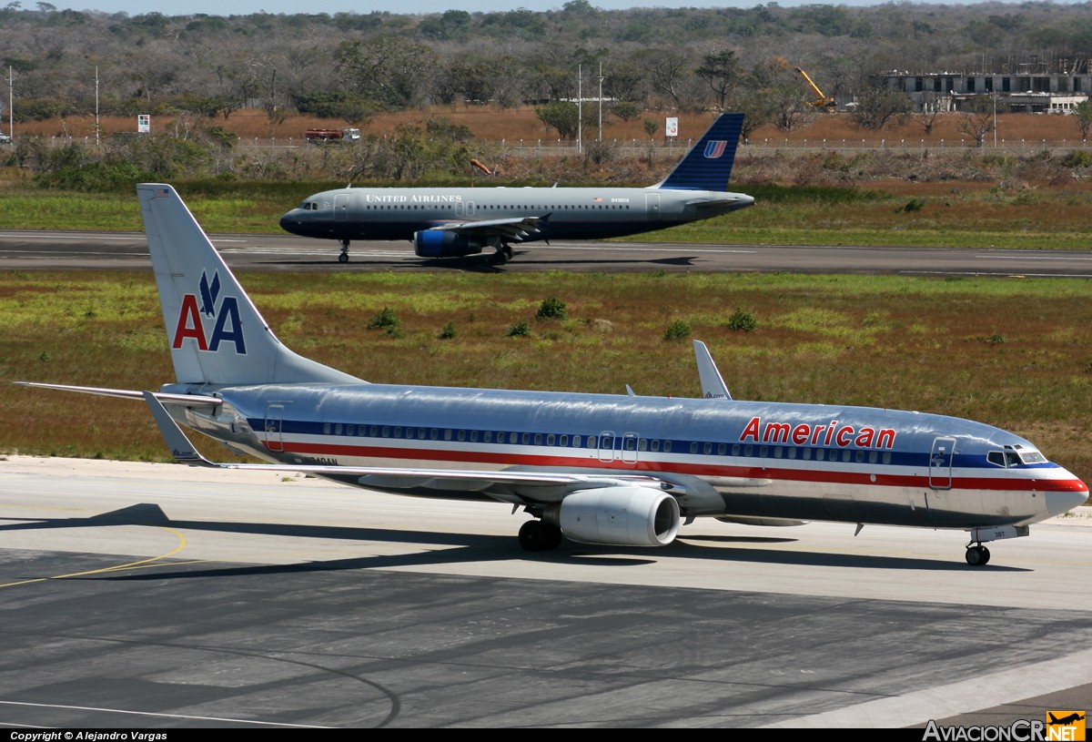 N940AN - Boeing 737-823 - American Airlines