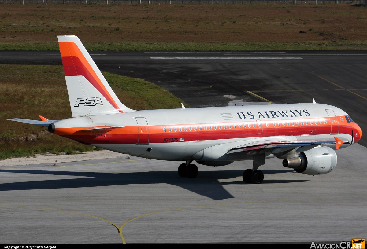 N742PS - Airbus A319-112 - US Airways