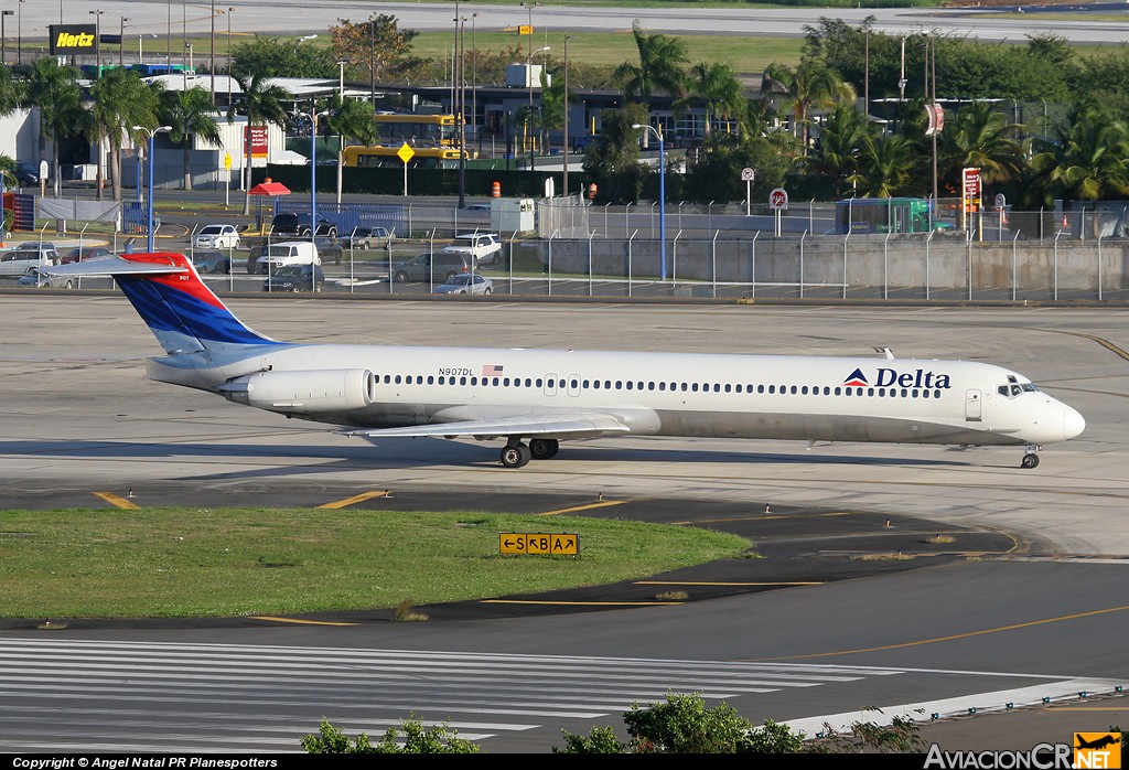 N907DL - McDonnell Douglas MD-88 - Delta Air Lines