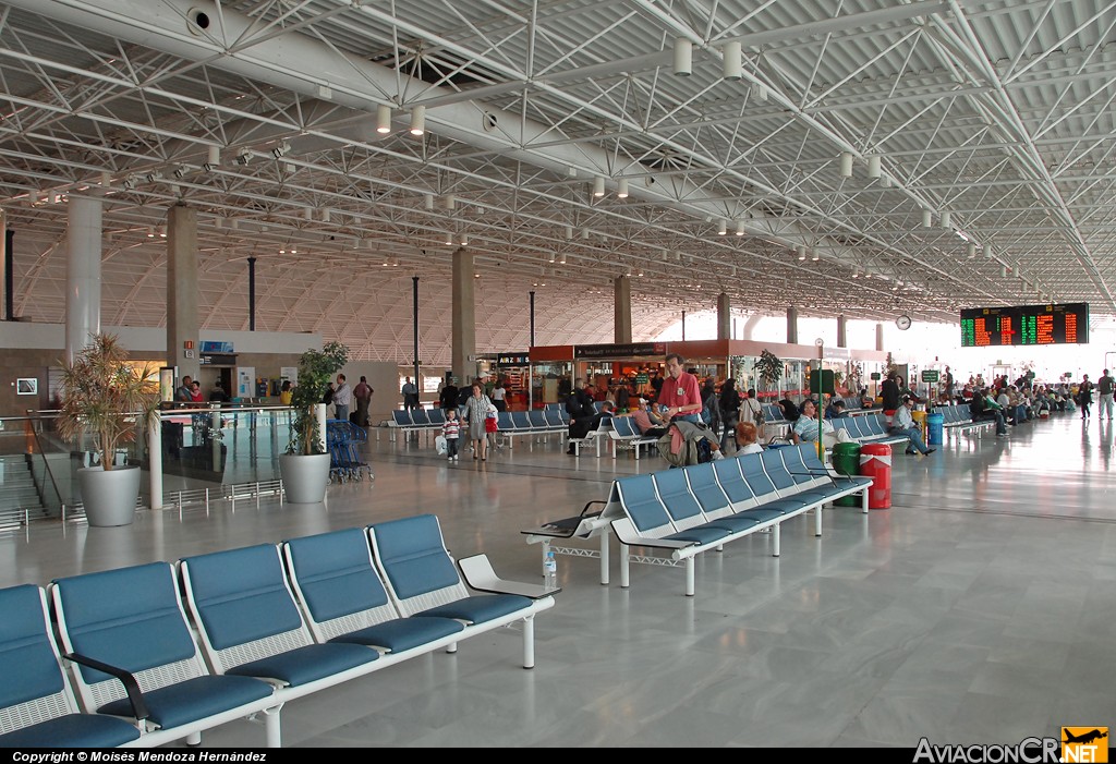 GCFV - Aeropuerto - Aeropuerto