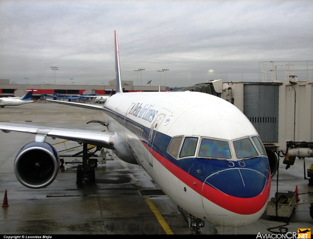  - Boeing 757-232 - Delta Airlines