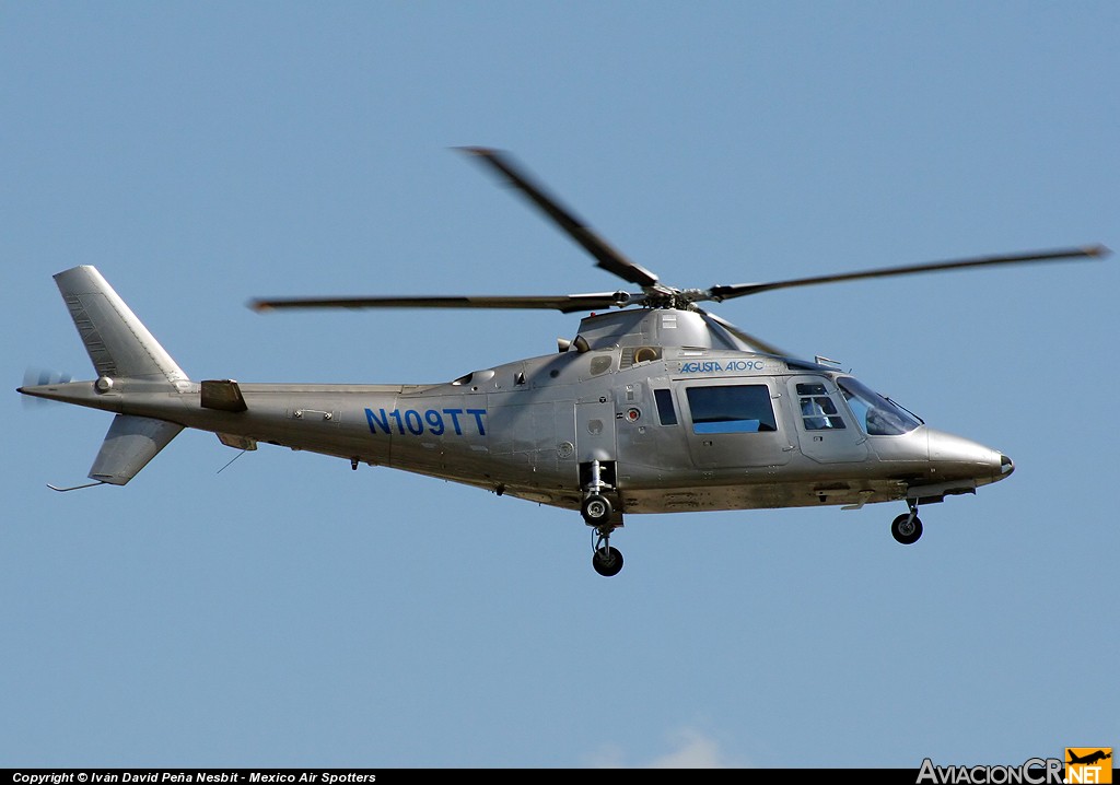 N109TT - Agusta A109C Max - Privado