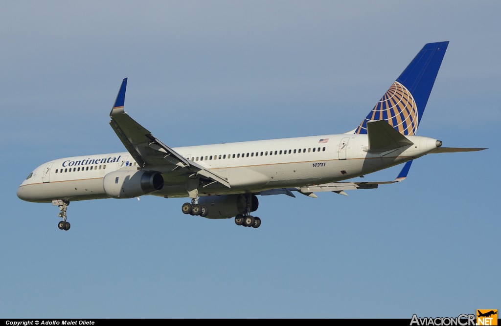 N19117 - Boeing 757-224 - Continental Airlines