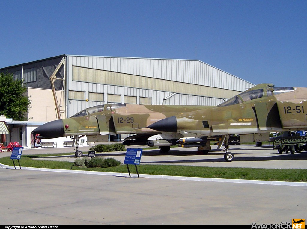 12-25 - McDonnell Douglas F-4 Phantom II - Ejercito del Aire de España