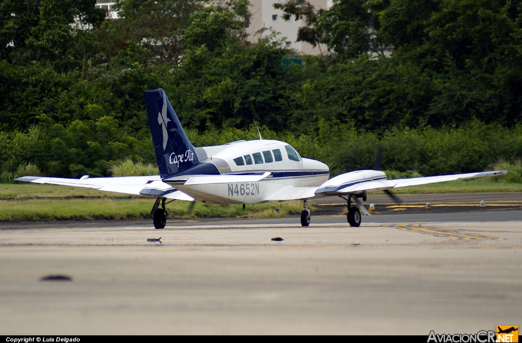 N4652N - Cessna 402 (Genérico) - Cape Air