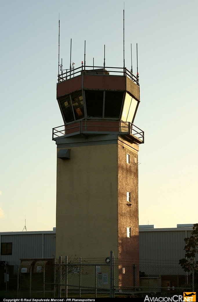  - Torre de  Control - Aeropuerto