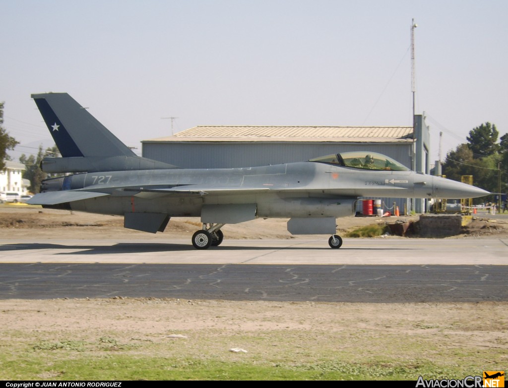 727 - General Dynamics F-16 Fighting Falcon (Genérico) - Fuerza Aerea de Chile