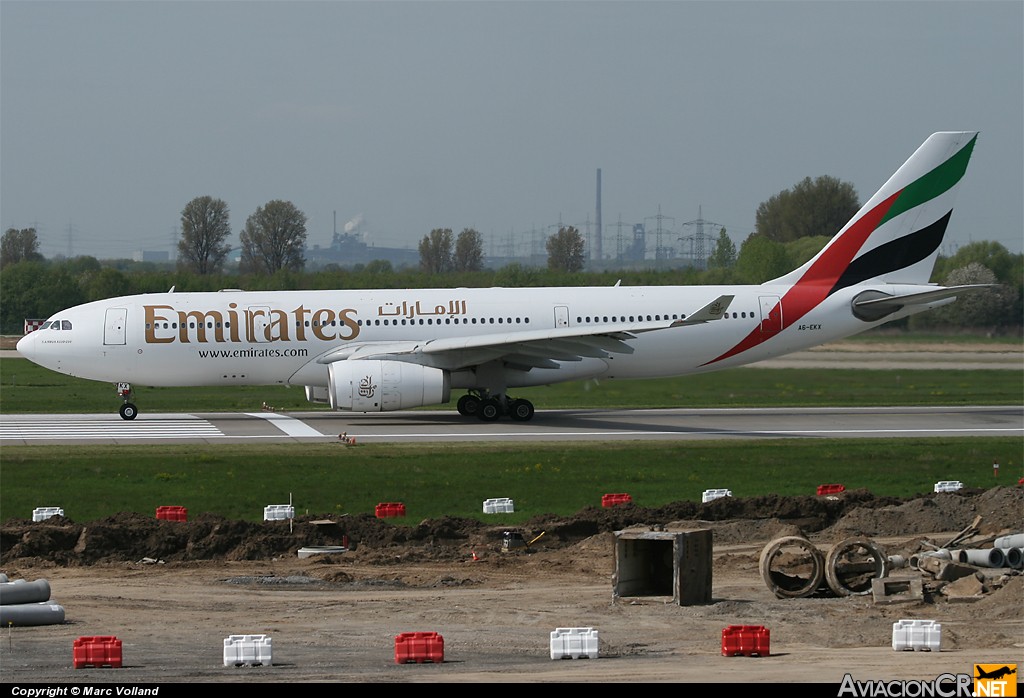 A6-EKX - Airbus A330-243 - Emirates