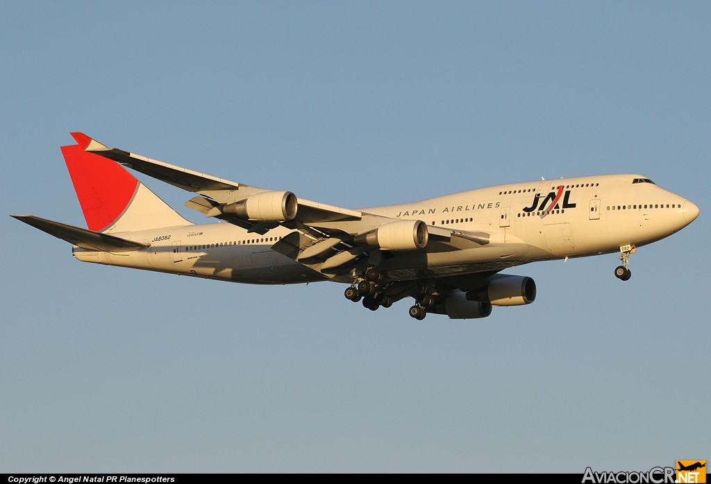 JA8082 - Boeing 747-446 - Japan Airlines