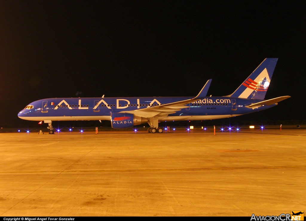 XA-ACA - Boeing 757-2Q8 - Aladia