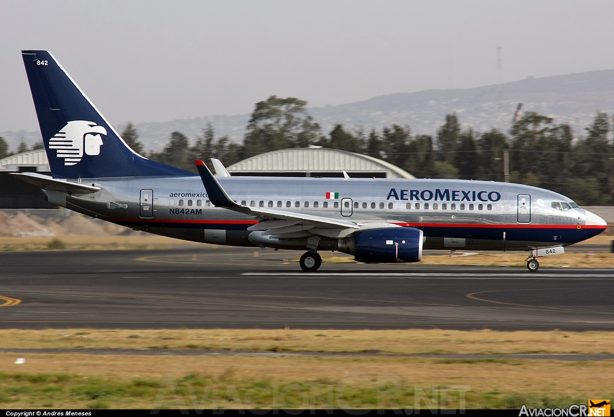 N842AM - Boeing 737-752 - Aeromexico