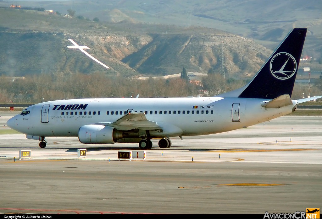 YR-BGF - Boeing 737-78J - TAROM