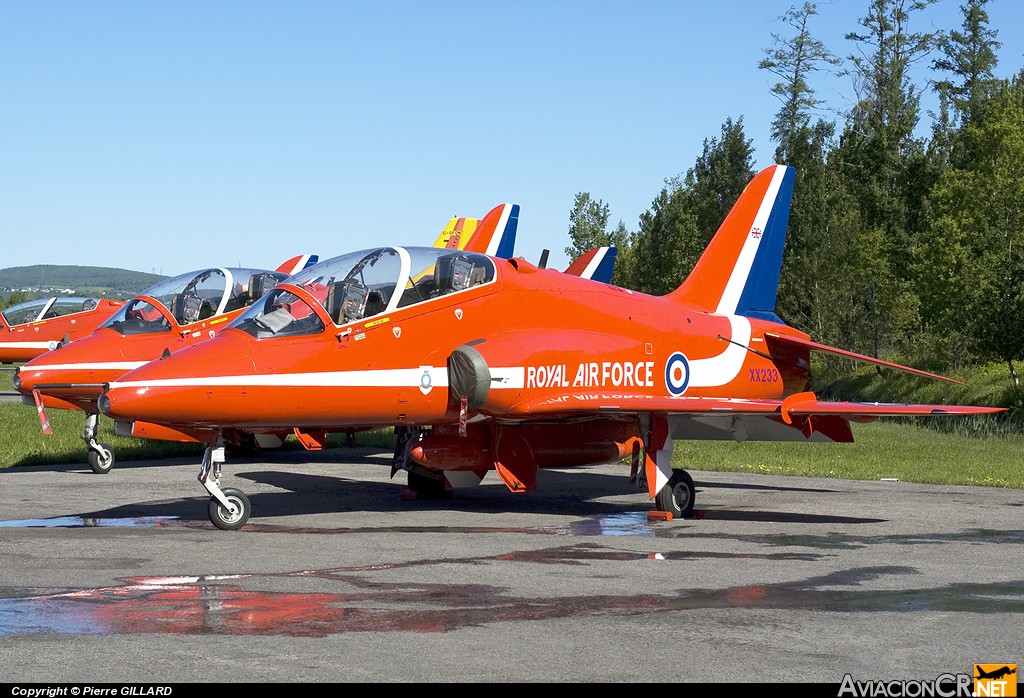 XX233 - British Aerospace Hawk T.1 - Royal Air Force - Red Arrows