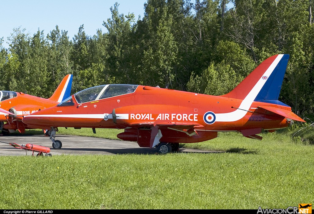 XX227 - British Aerospace Hawk T.1 - Royal Air Force - Red Arrows