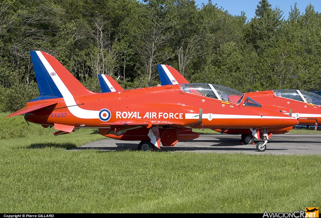 XX237 - British Aerospace Hawk T.1 - Royal Air Force - Red Arrows