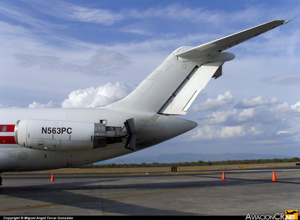 N563PC - McDonnell Douglas DC-9-15F - Desconocida