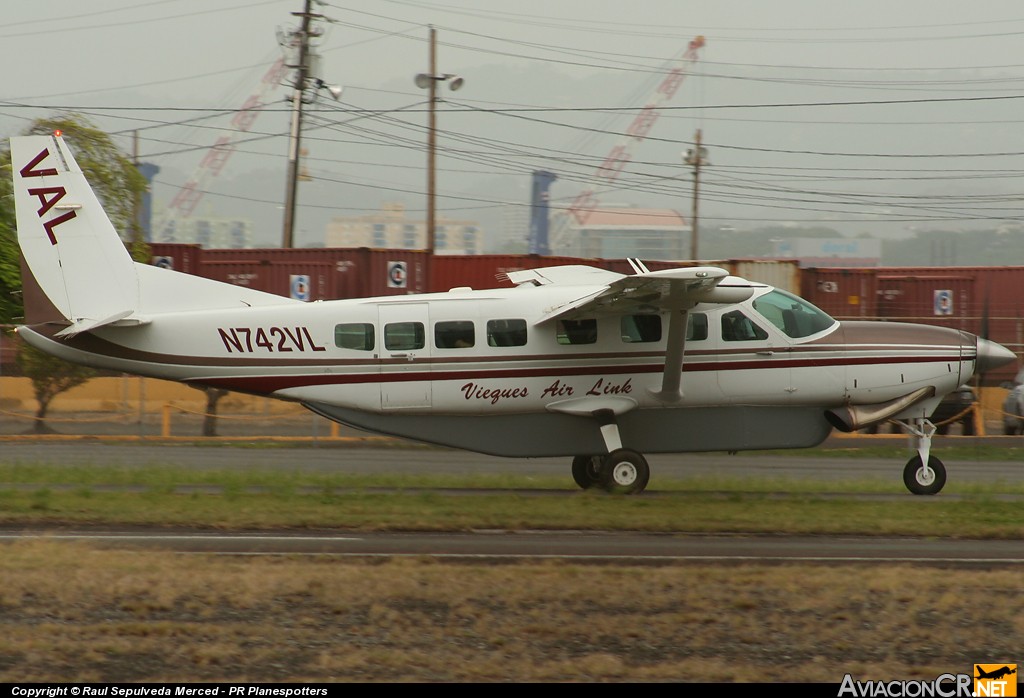 N742VL - Cessna 208B Grand Caravan - Vieques Air Link