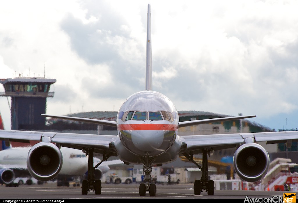 N645AA - Boeing 757-223 - American Airlines