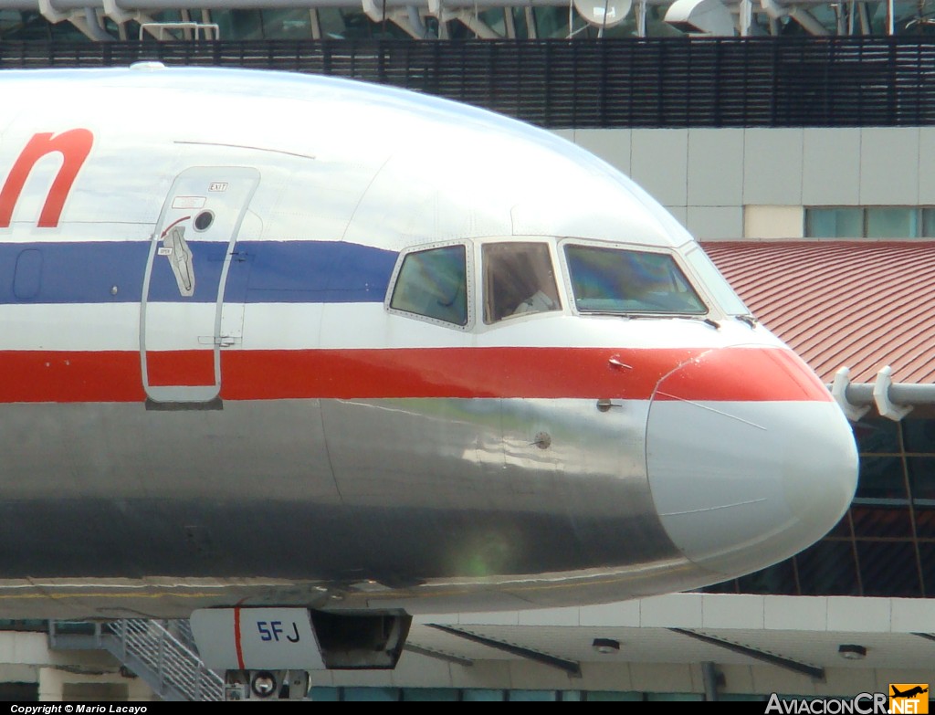 N199AN - Boeing 757-223 - American Airlines