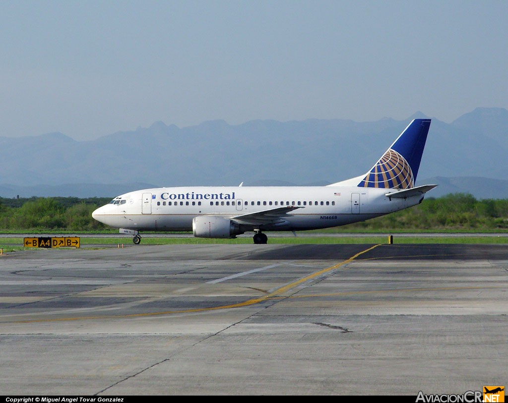 N14668 - Boeing 737-524 - Continental Airlines