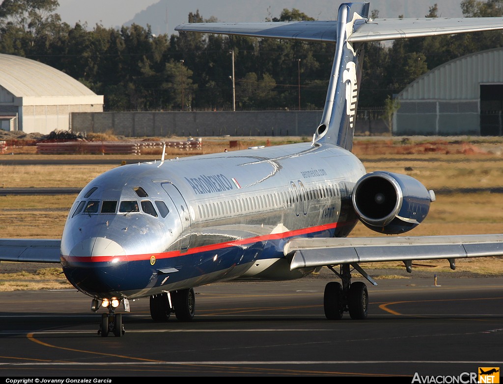 XA-TWT - McDonnell Douglas MD-82 (DC-9-82) - Aeromexico