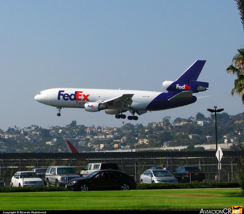 N68051 - McDonnell Douglas MD-10-10(F) - FedEx