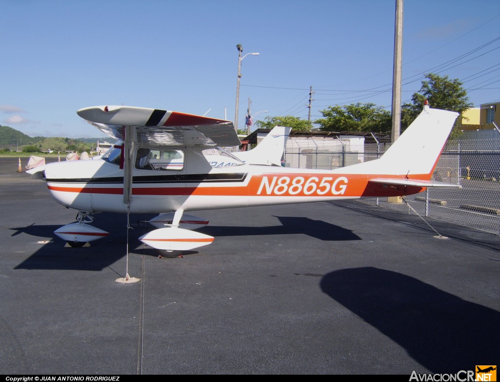 N8865G - Cessna 150F - Privado