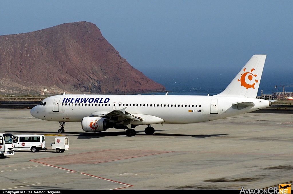 EC-IMU - Airbus A320-214 - Iberworld
