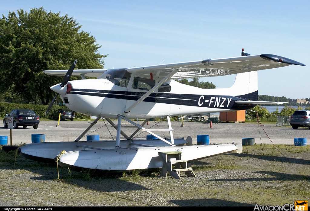 C-FNZY - Cessna 180E Skywagon - Privado