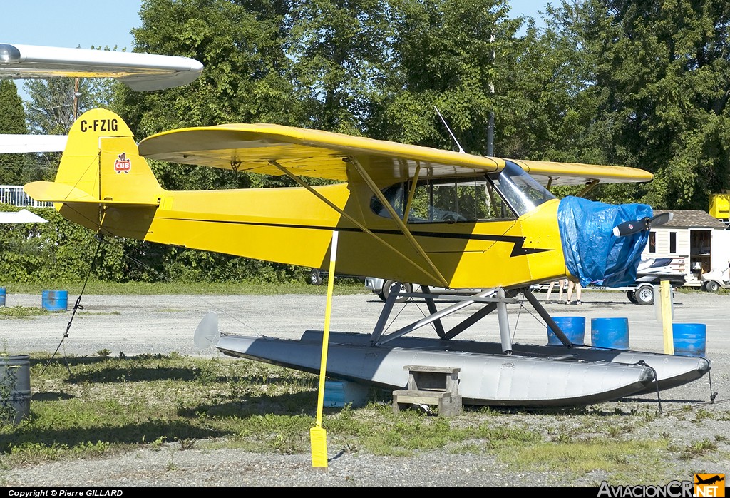 C-FZIG - Piper J-3C-65 (L4-H) Cub - Privado