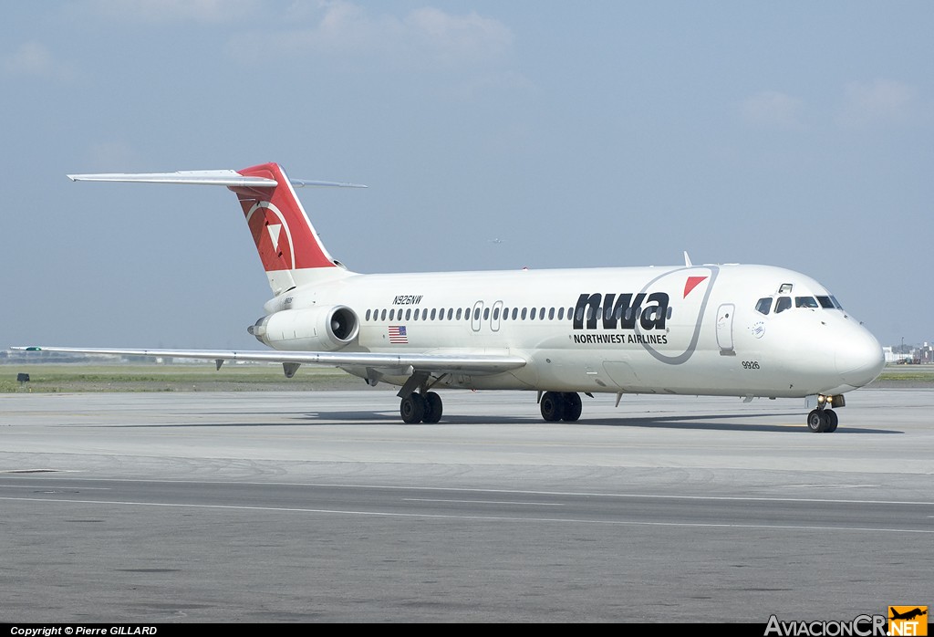 N926NW - Douglas DC-9-32 - Northwest Airlines