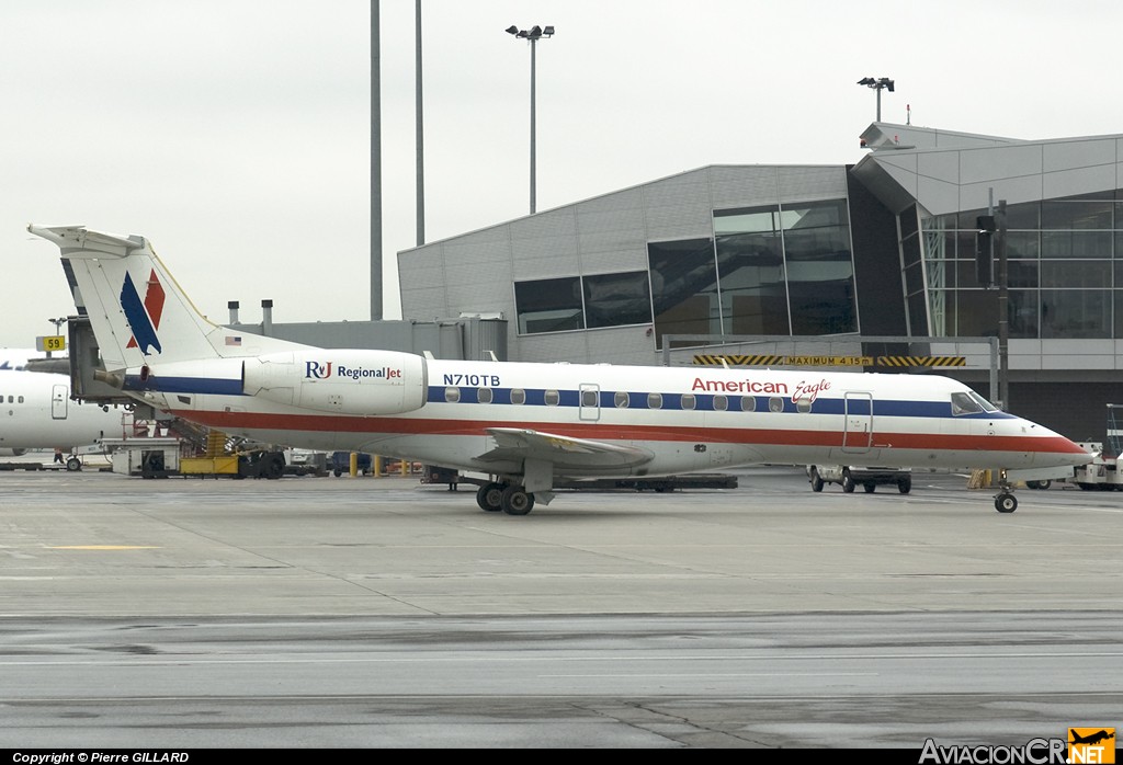 N710TB - Embraer ERJ-135LR - American Eagle