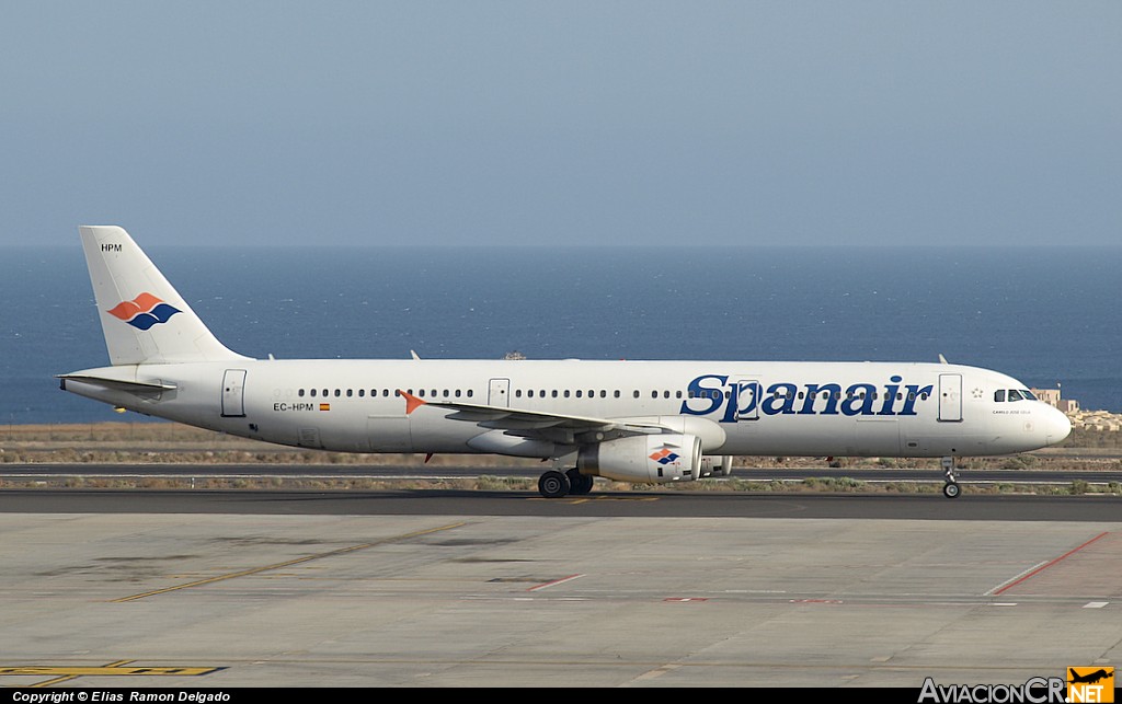 EC-HPA - Airbus A321-231 - Spanair