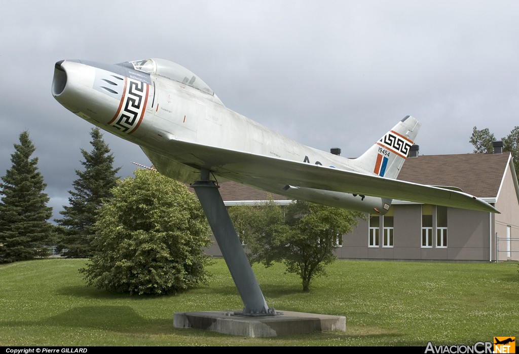 19454 - Canadair CL-13B Sabre Mk. 6 - Fuerza Aérea Canadiense