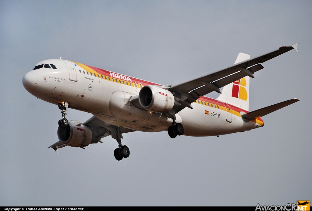 EC-ILR - Airbus A320-214 - Iberia