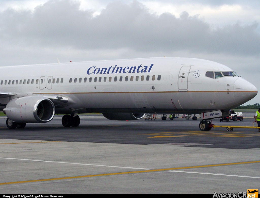 N32404 - Boeing 737-924 - Continental Airlines