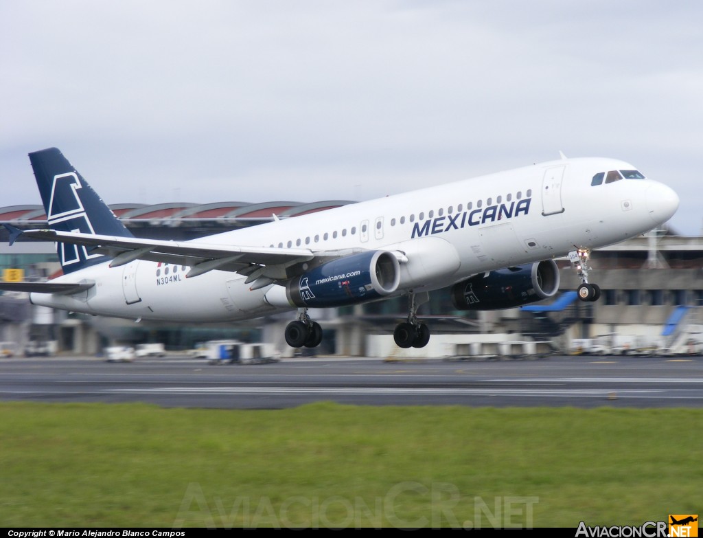 N304ML - Airbus A320-231 - Mexicana