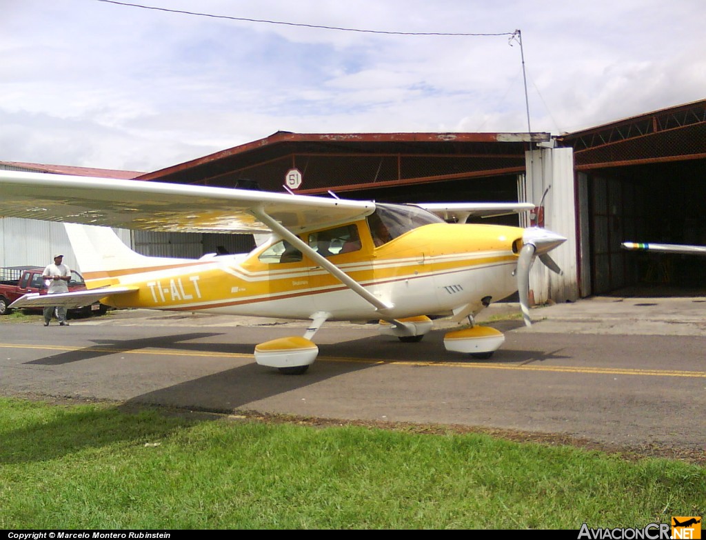 TI-ALT - Cessna 206 - Privado