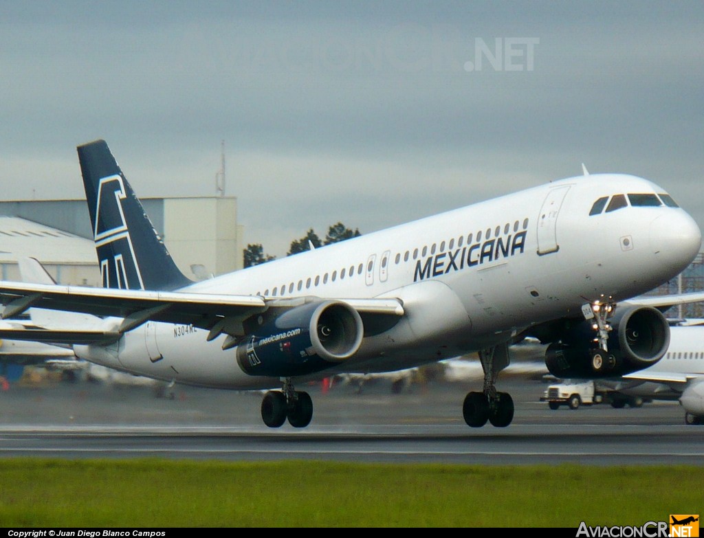 N304ML - Airbus A320-231 - Mexicana