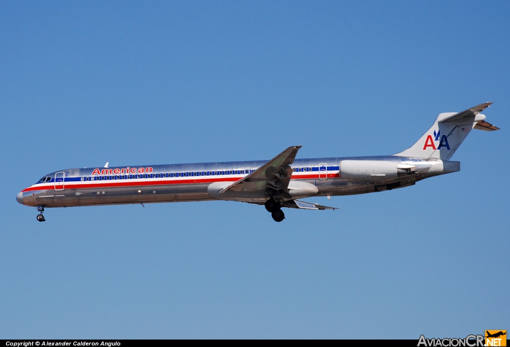 N298AA - McDonnell Douglas MD-82 (DC-9-82) - American Airlines