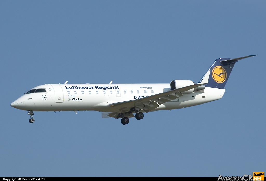 D-ACHA - Canadair CL-600-2B19 Regional Jet CRJ-200LR - Lufthansa Cityline